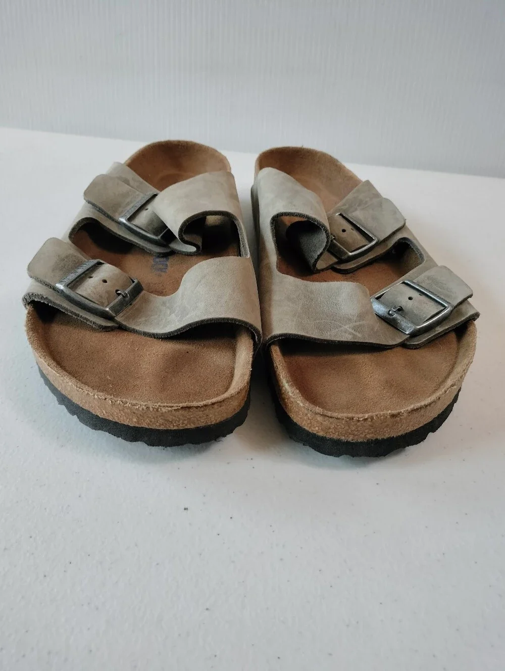 Birkenstock Arizona Mens Taupe Leather Two Strap Slide Sandals Travel Comfort